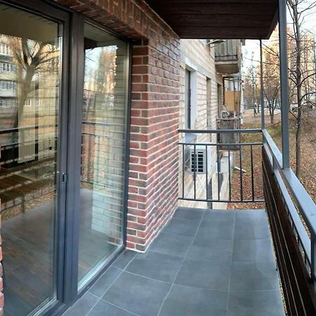 Уютная Квартира Возле Метро 23 Августа Carcóvia Exterior foto