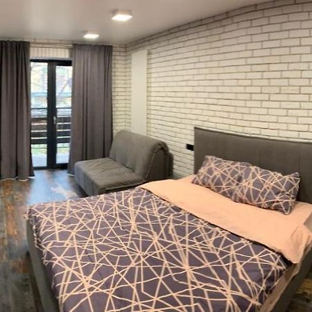 Уютная Квартира Возле Метро 23 Августа Carcóvia Exterior foto